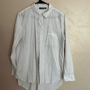 White button down shirt